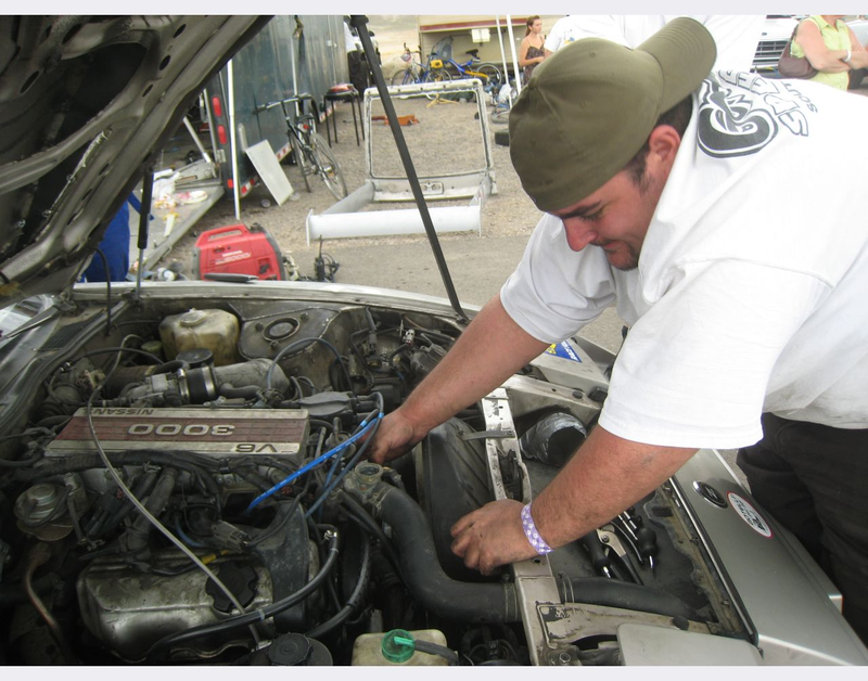 Illustration for article titled Brother, Can You Spare A Transmission? Broken Cars At The Goin' For Broken 24 Hours Of LeMons
